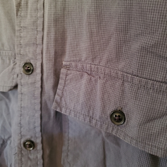 Gap Gray Checkered Button-down - Picture 2 of 6